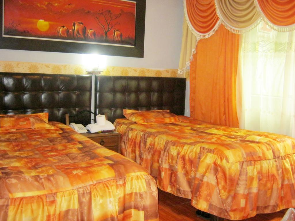 Hotel Residencial El Eden De Adan Y Eva Andahuaylas Cameră foto